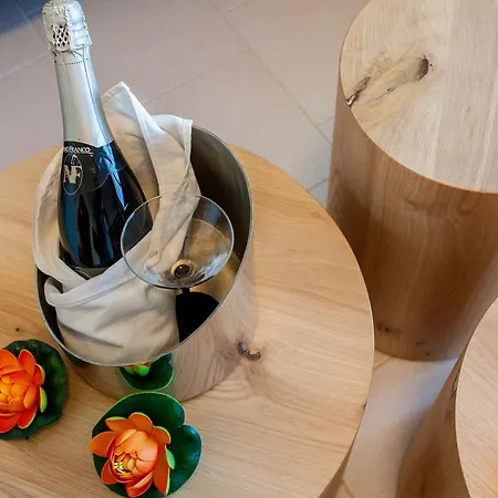 Stefan's Seafront Apartment