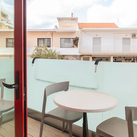 Stefan's Seafront Daire