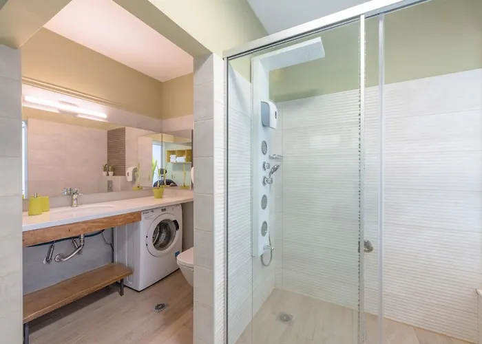 Stefan's Seafront Апартаменти Ханья (Крит)